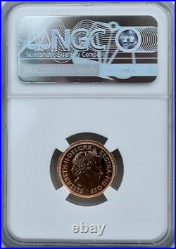 2000 Gold Half Sovereign NGC MS67 Britain Royal Mint
